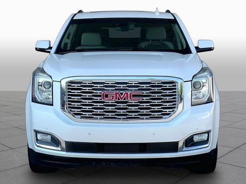 Used 2019 GMC Yukon XL Denali w/ Denali Ultimate Package RWD image 4