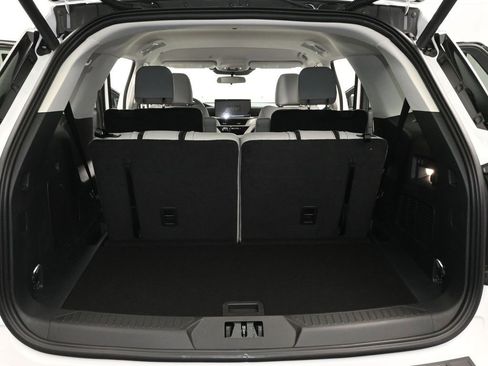 New 2026 Ford Explorer Active w/ Active Comfort Package image 12