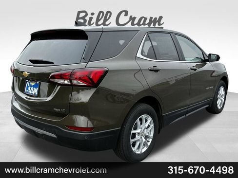 Used 2024 Chevrolet Equinox LT AWD/4WD image 35