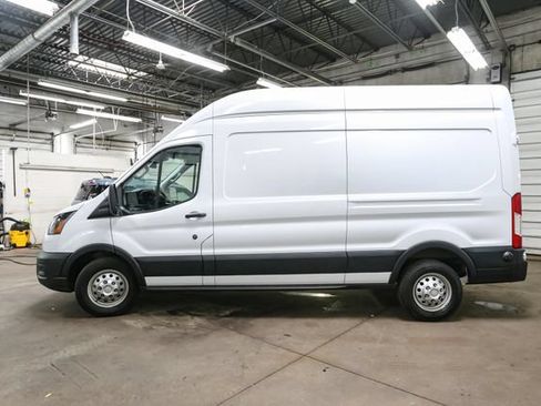 Used 2024 Ford Transit 250 148 High Roof AWD image 6