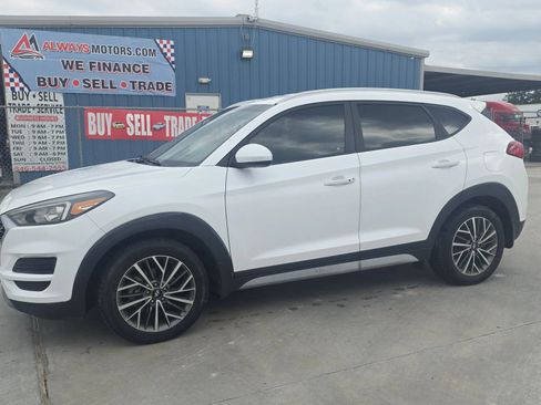 Used 2019 Hyundai Tucson SEL w/ Cargo Package FWD image 1