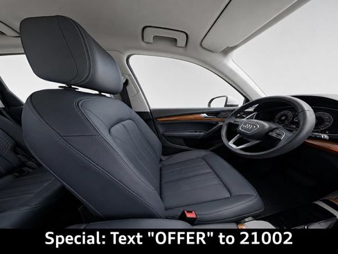 Certified 2023 Audi Q5 2.0T Premium Plus w/ Premium Plus Package AWD/4WD image 11