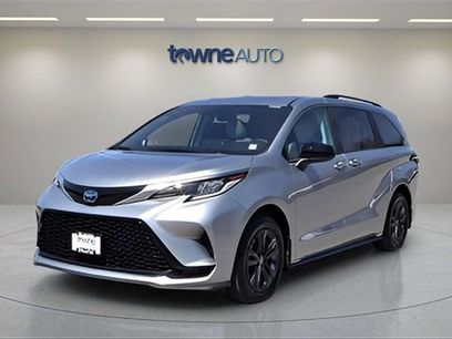 Used 2024 Toyota Sienna XSE