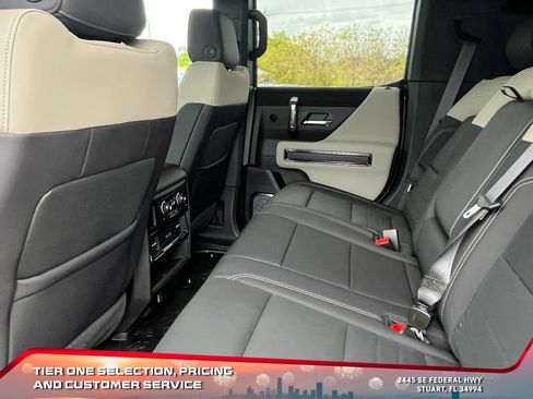 New 2026 GMC Hummer EV SUV image 12