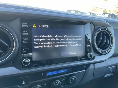 Used 2023 Toyota Tacoma TRD Sport image 39