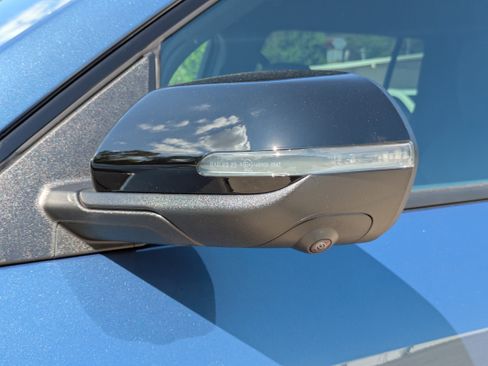 New 2026 Chevrolet Traverse LT w/ Midnight/Sport Edition FWD image 34