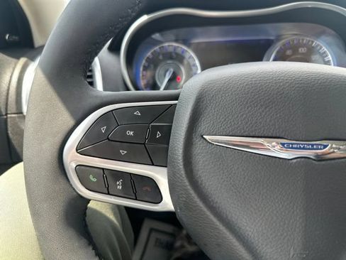 Used 2023 Chrysler 300 Touring L w/ Safetytec Plus Group RWD image 35