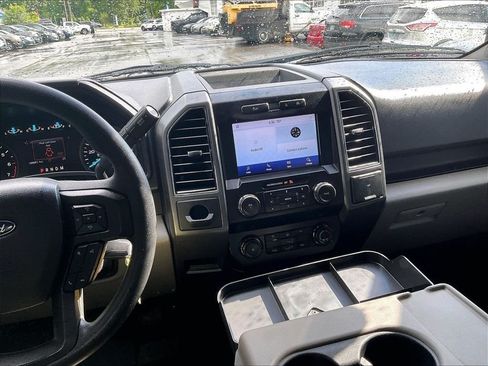 Used 2020 Ford F150 XLT w/ Equipment Group 301A Mid RWD image 18
