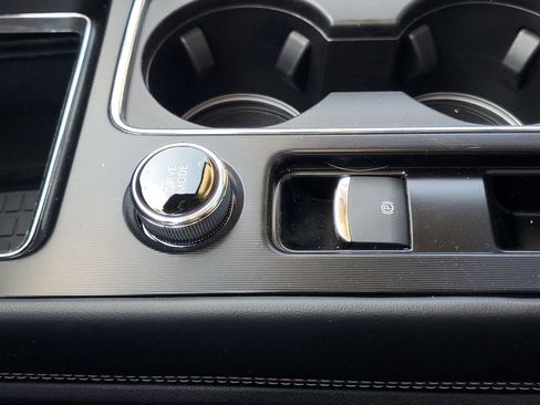 New 2026 Lincoln Corsair Premiere image 23