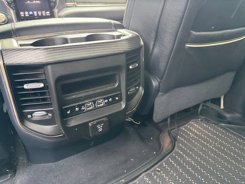 Used 2019 RAM 1500 Limited AWD/4WD image 30