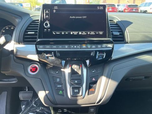 New 2026 Honda Odyssey Elite image 14