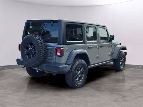 Used 2022 Jeep Wrangler Unlimited Sport image 4