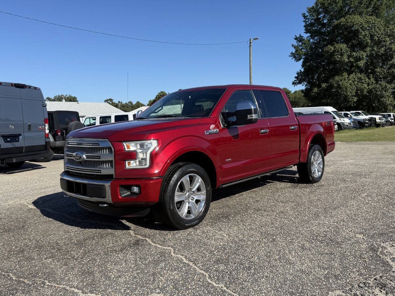 Used 2016 Ford F150 Platinum w/ Equipment Group 701A Luxury AWD/4WD image 1