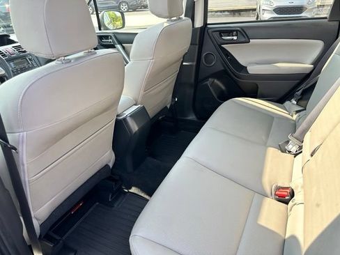 Used 2015 Subaru Forester 2.5i Touring w/ Protection Package #2 AWD/4WD image 21