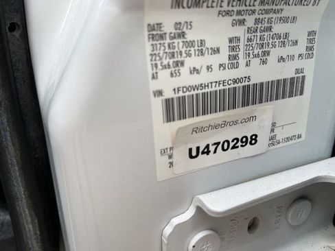 Used 2015 Ford F550 4x4 Crew Cab Super Duty image 21