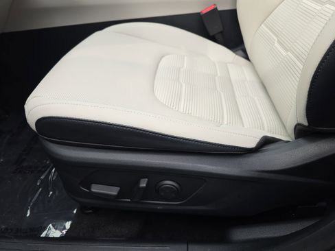 Used 2026 Kia Sportage SX Prestige image 29