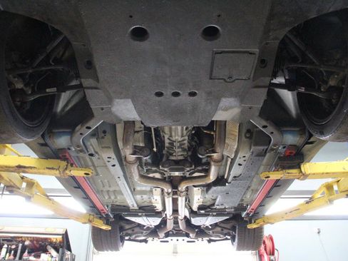 Used 2017 Ford Mustang Shelby GT350 w/ Electronics Package image 96