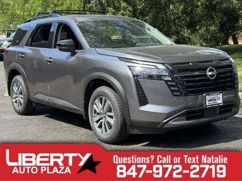 New 2026 Nissan Pathfinder SL w/ Cargo Package AWD/4WD image 1