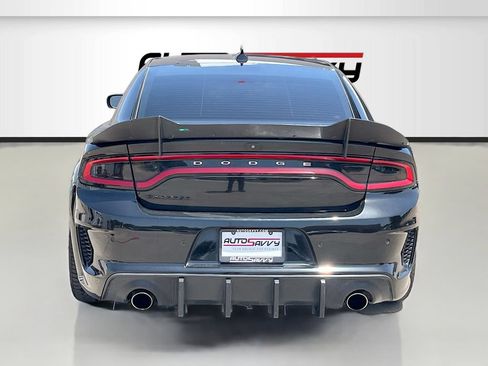Used 2021 Dodge Charger Scat Pack RWD image 6