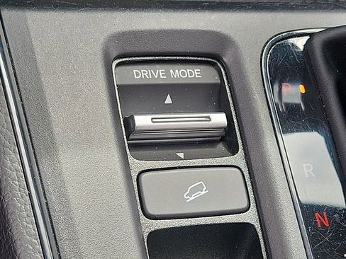 Used 2023 Honda CR-V Sport Touring image 25