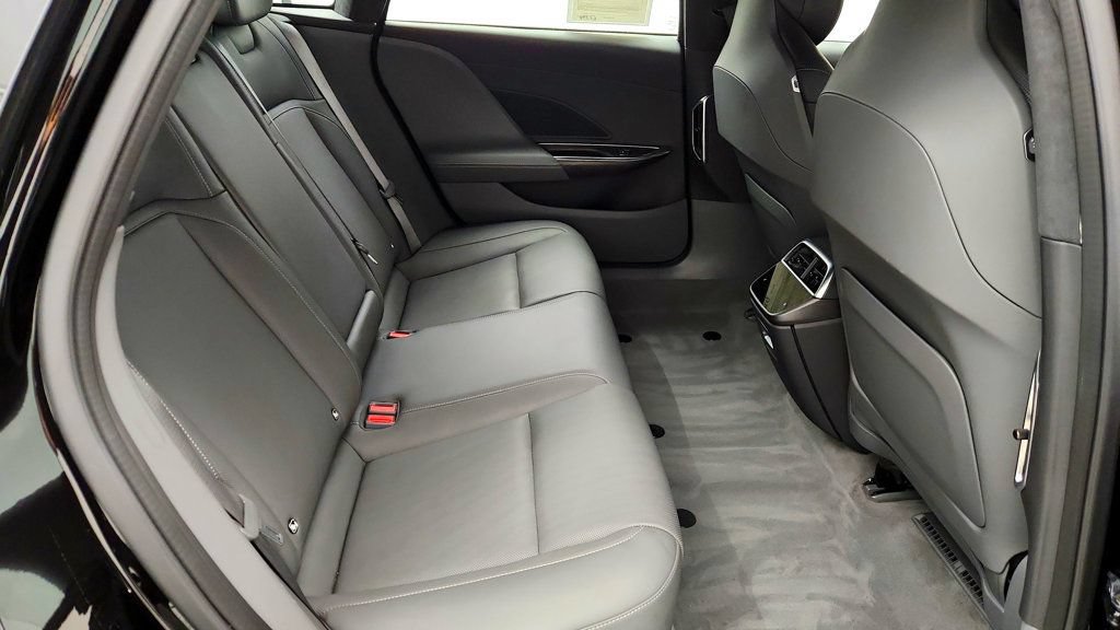 Used 2023 Lucid Air Pure AWD/4WD image 22