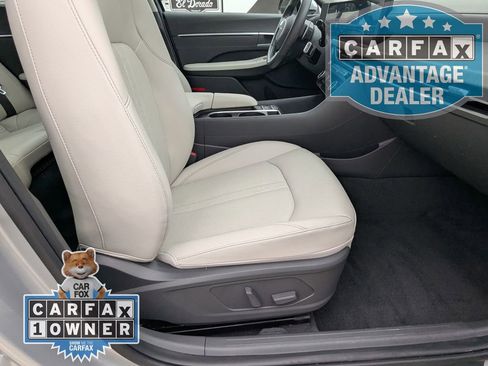 Used 2025 Hyundai Sonata Limited FWD image 26
