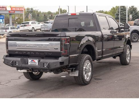 Used 2019 Ford F350 Platinum AWD/4WD image 3