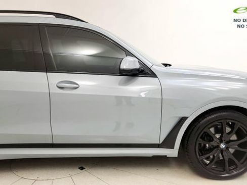 Used 2025 BMW X7 xDrive40i w/ Executive Package AWD/4WD image 19