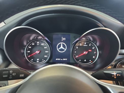Used 2022 Mercedes-Benz GLC 300 image 11