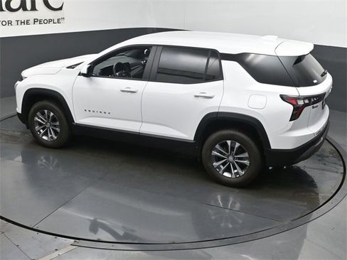 New 2026 Chevrolet Equinox LT w/ LPO, Floor Liner Package image 20