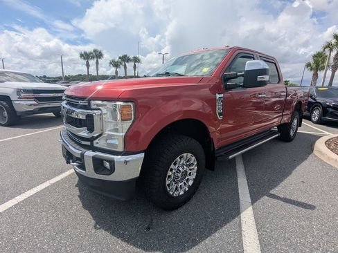 Used 2022 Ford F250 XLT w/ XLT Premium Package AWD/4WD image 6