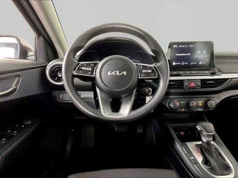 Used 2024 Kia Forte LXS FWD image 8