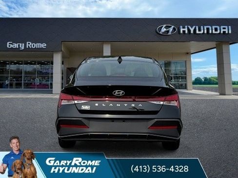 Certified 2026 Hyundai Elantra Sport FWD image 12