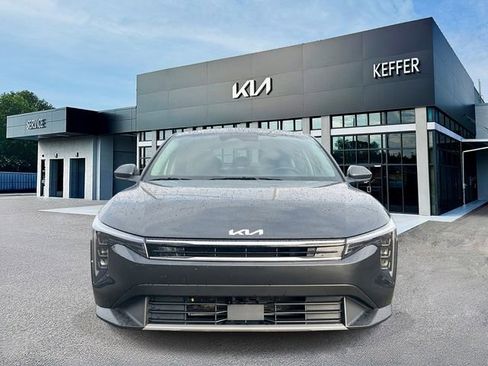 Certified 2025 Kia K4 EX image 3