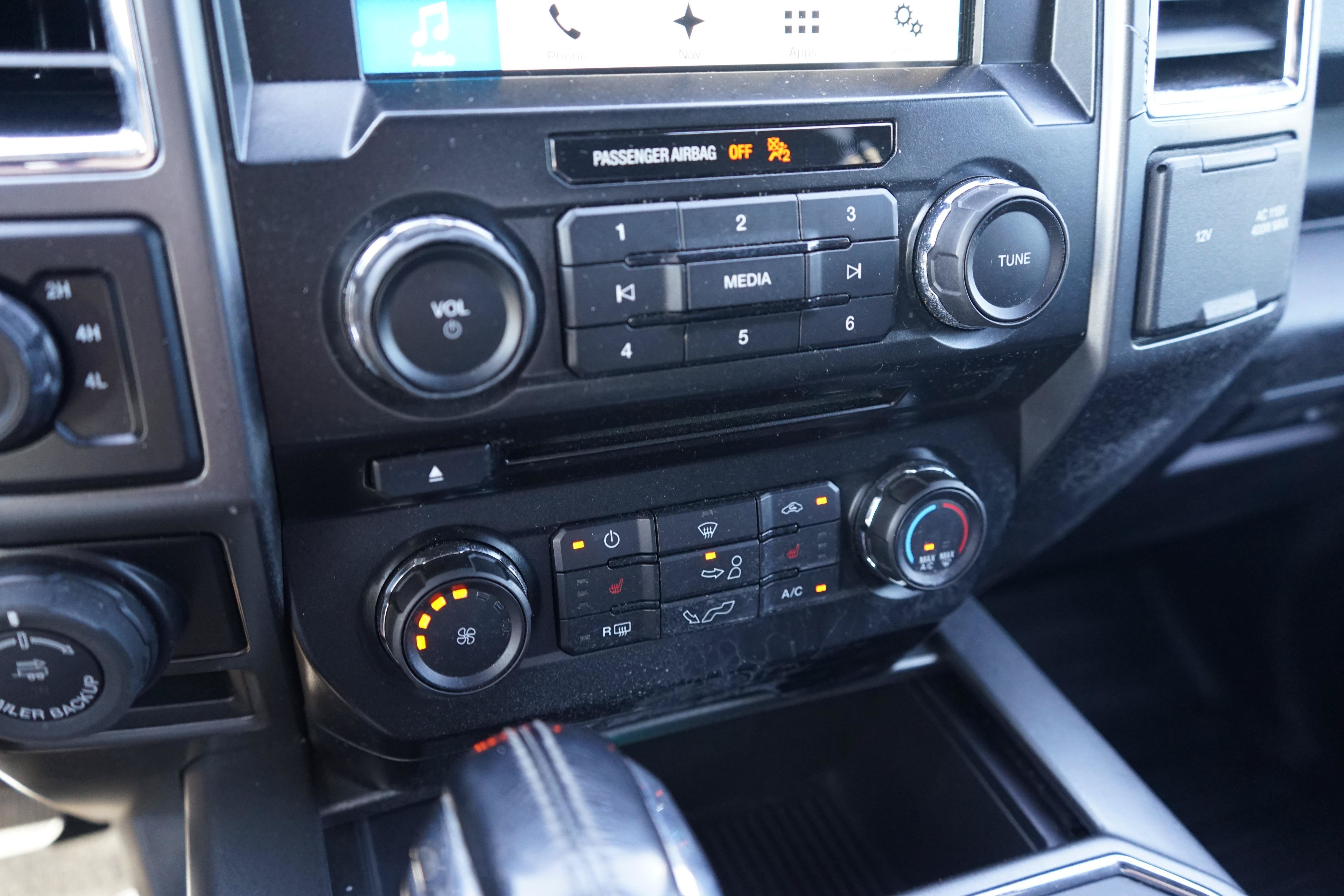 Used 2017 Ford F150 XLT w/ Equipment Group 302A Luxury AWD/4WD image 16