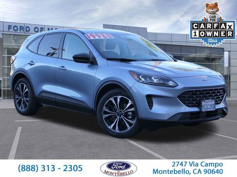 Used 2022 Ford Escape SE w/ SE Sport Appearance Package image 1