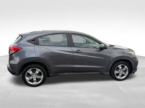 Used 2016 Honda HR-V LX image 25