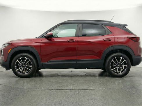Used 2025 Chevrolet TrailBlazer LT image 5