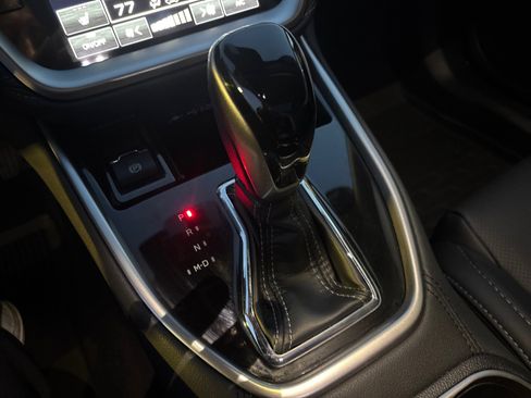 Certified 2025 Subaru Outback Limited w/ Popular Package #2 image 25