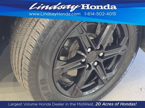 Used 2024 Chevrolet Blazer LT AWD/4WD image 26