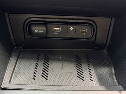 Used 2024 Kia Sportage EX image 24