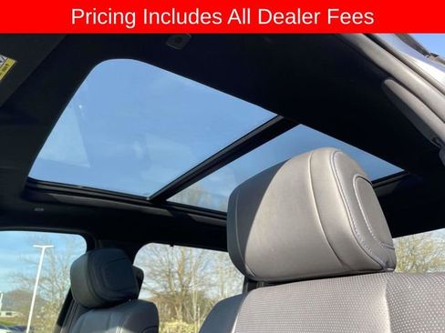 Used 2024 Toyota Tundra Platinum AWD/4WD image 22