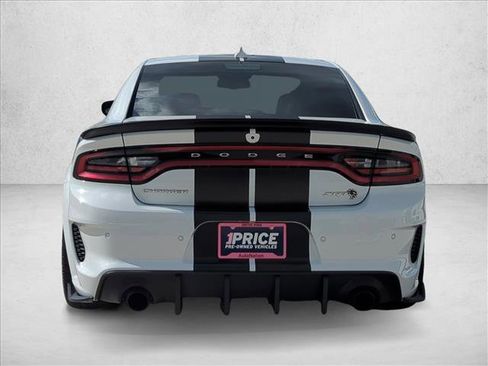 Used 2020 Dodge Charger SRT Hellcat w/ Navigation & Travel Group image 6