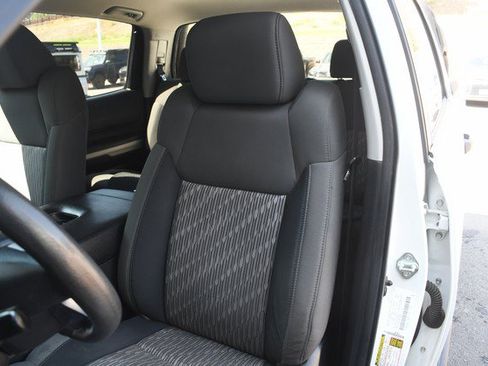 Certified 2019 Toyota Tundra SR5 w/ TRD Off Road Package AWD/4WD image 17