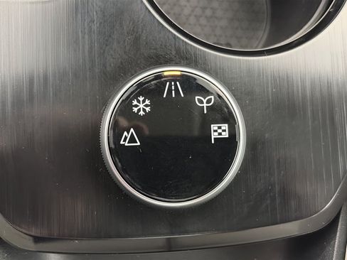 Certified 2023 Nissan Rogue SL AWD/4WD image 29