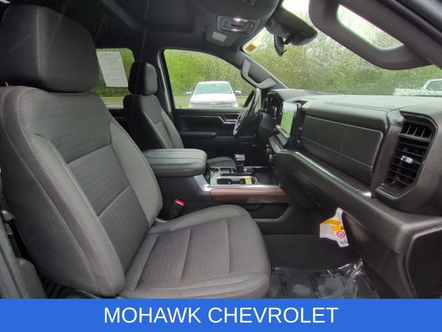 Certified 2023 Chevrolet Silverado 1500 RST w/ Convenience Package II AWD/4WD image 28