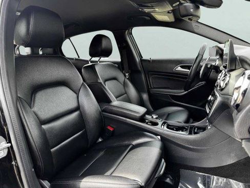 Used 2020 Mercedes-Benz GLA 250 4MATIC image 45
