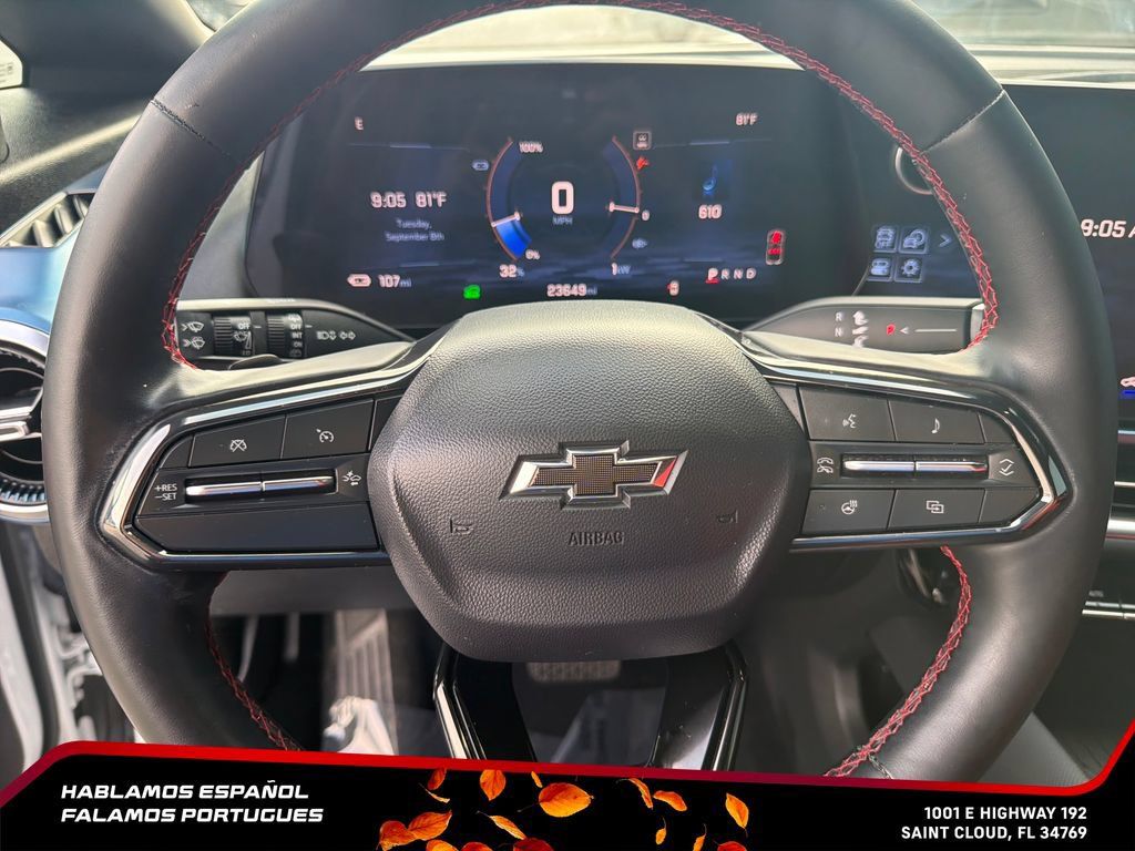 Certified 2024 Chevrolet Equinox EV RS FWD image 18