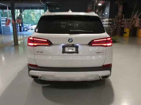 Certified 2023 BMW X5 xDrive40i w/ Premium Package AWD/4WD image 9