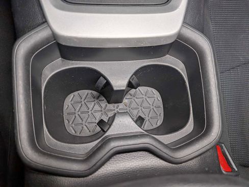 Used 2019 Toyota RAV4 LE image 25